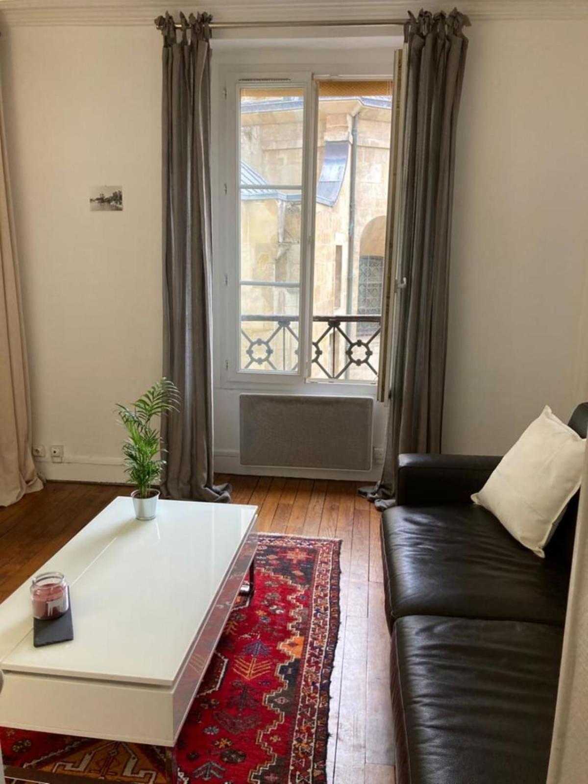 Saint Paul - Charming Appartement Parijs